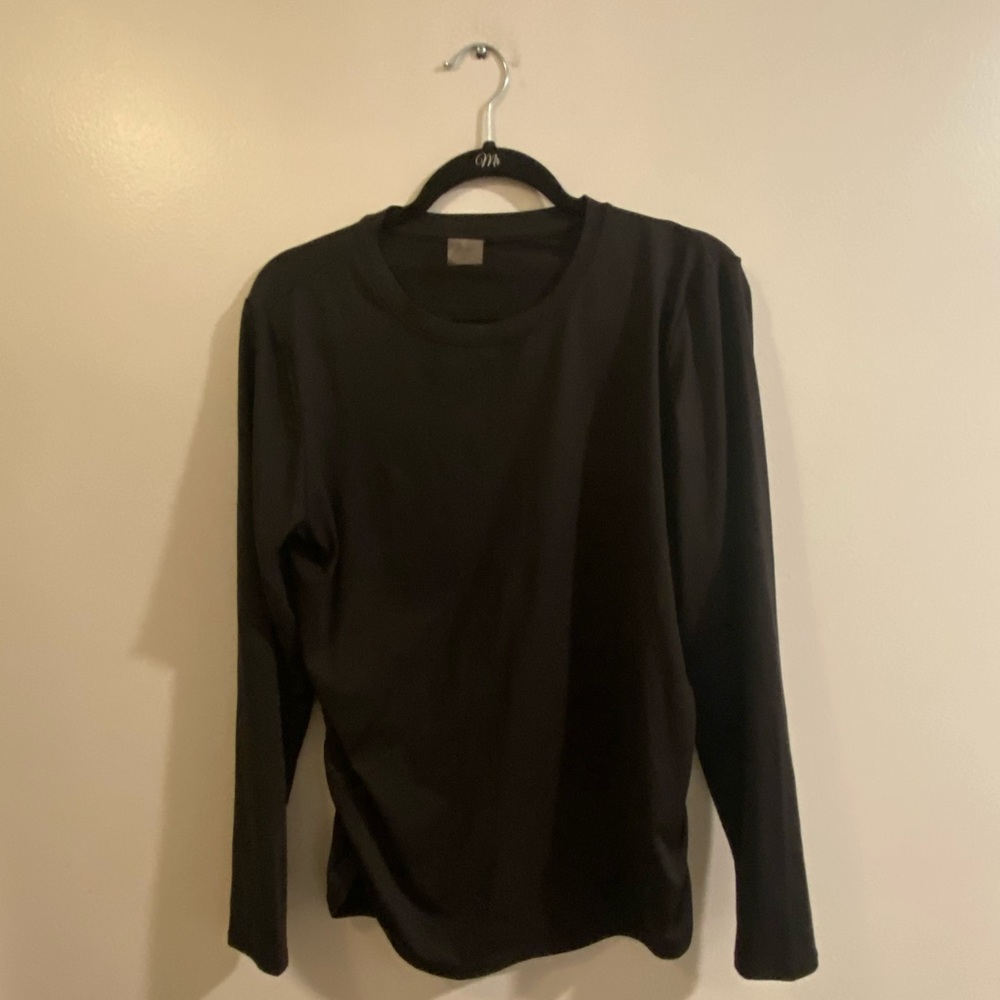 Long sleeve workout shirt